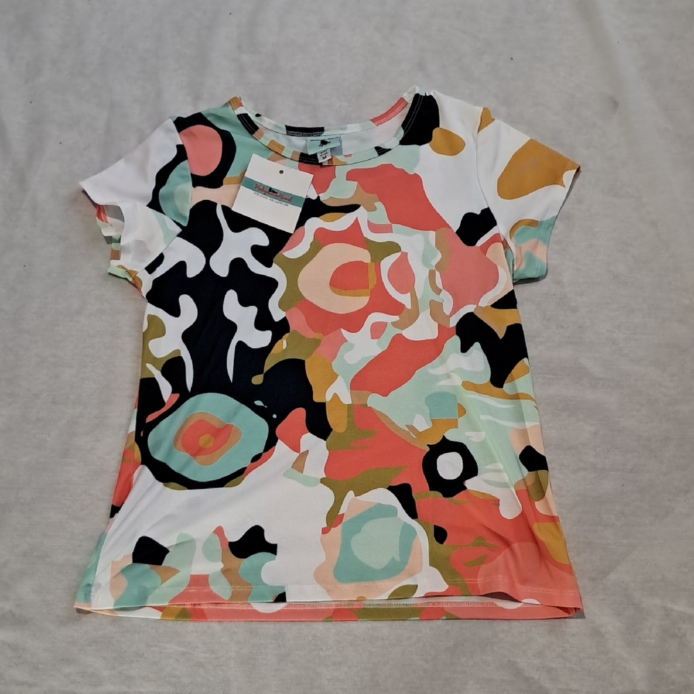 Haley and the Hound T-Shirt.‎ Size Medium.